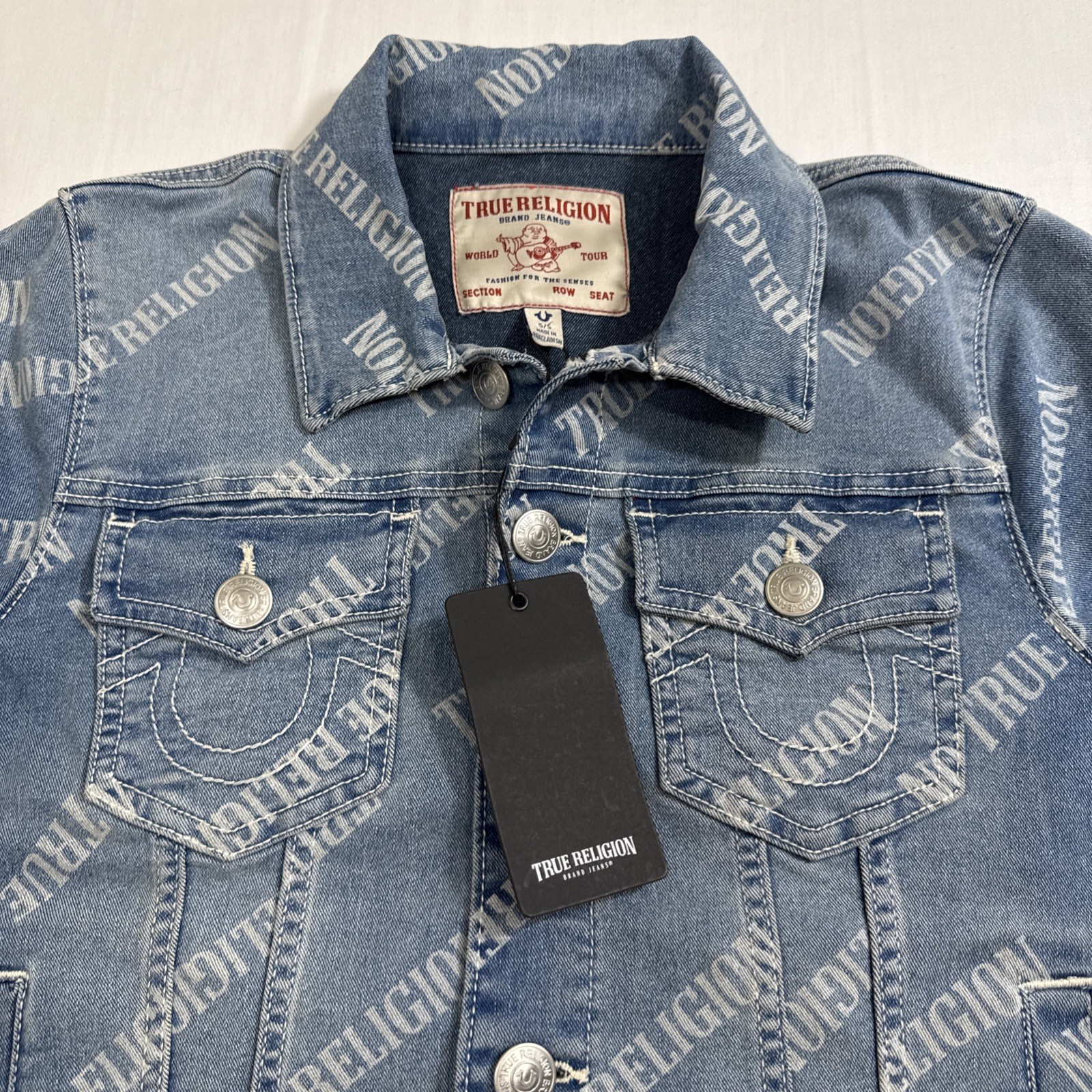 True Religion WOMEN SMALL Light Bliss  Relaxed Trucker Denim  NWT JEAN JACKET thumbnail 3
