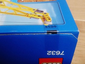 LEGO City 7632 Crawler Crane Discontinued Damaged Set