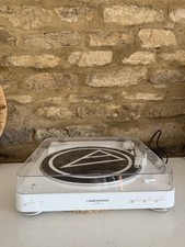 Audio-Technica Wireless Turntable - White (AT-LP60-BT) - Good Tested Working