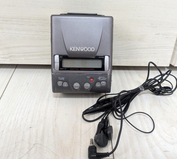 KENWOOD DMC-E7R Portable MiniDisc MD Recorder Player Tested Working