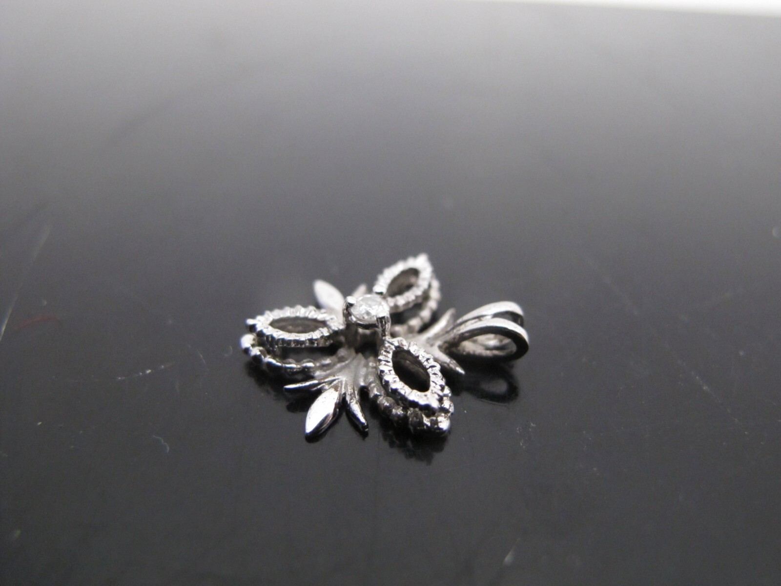 Small STERLING Silver Tiny Diamond SNOWFLAKE Neck… - image 3