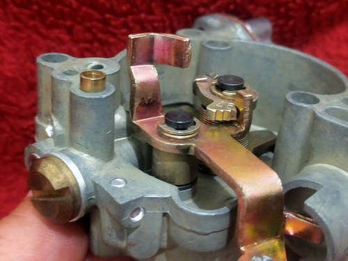 NOS Mercedes W123 W115 M115 Stromberg 175CD Carburetor Choke Housing 0000702147 - Picture 18 of 20