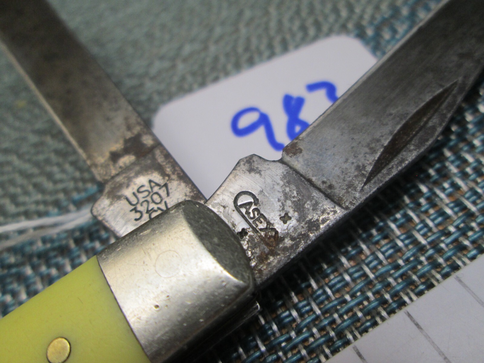 983 Yellow 2007 Case XX 3207 CV MiniTrapper Knife USA eBay