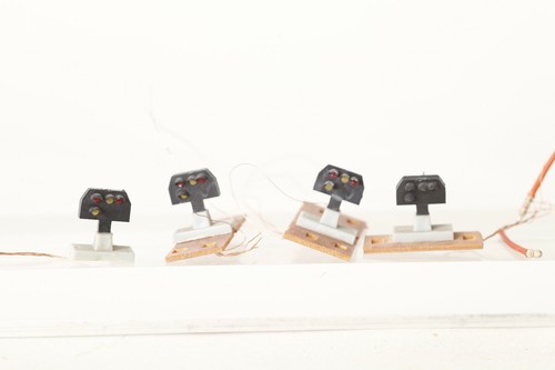 H0 4x Varias Luces de Suelo - Señales (99209) | Condition: Gebraucht