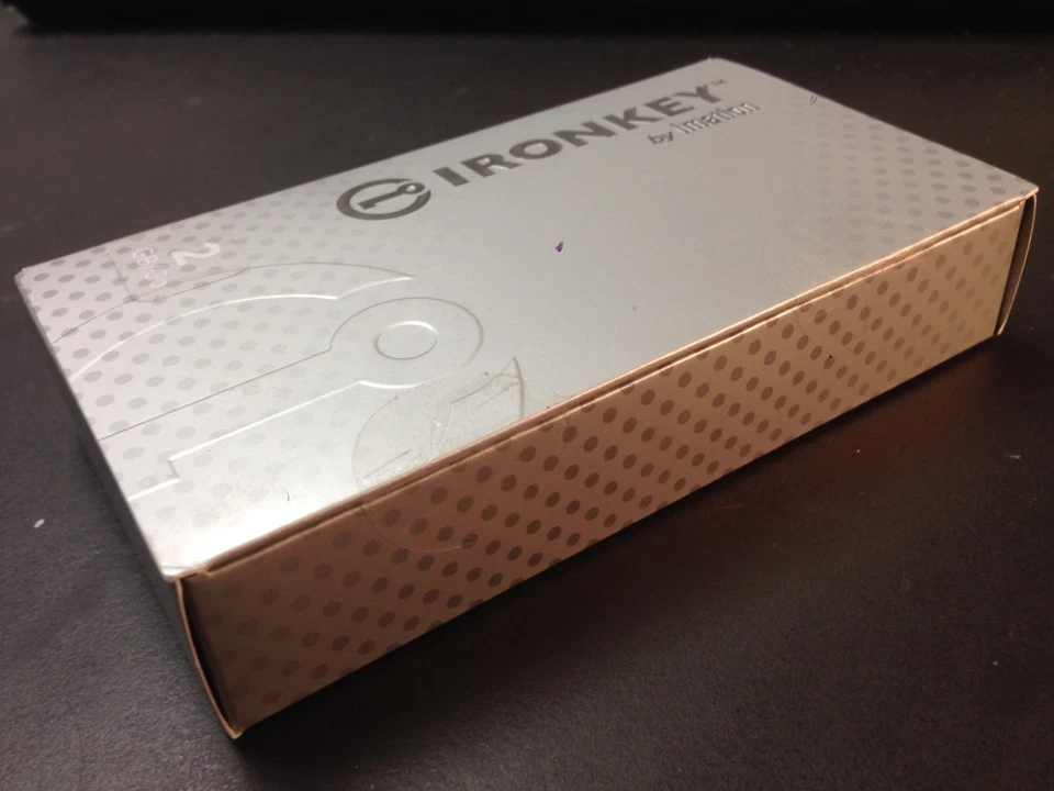 Imation Ironkey Defender F150 2 GB USB Flash Drive military-grade encryption - Image 2 of 3