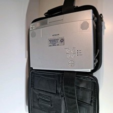 Hitachi CP-X325 LCD Projector