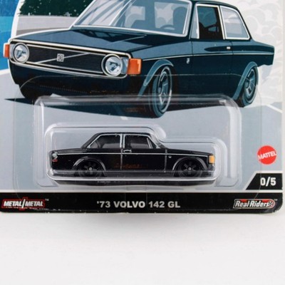 Hot Wheels Premium Car Culture Auto Strasse 73 Volvo 142 GL CHASE