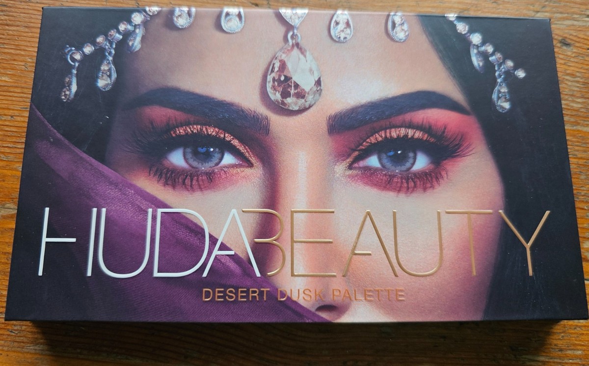 NIB HUDA BEAUTY Desert Dusk Eyeshadow Palette 18 Shades Makeup | eBay