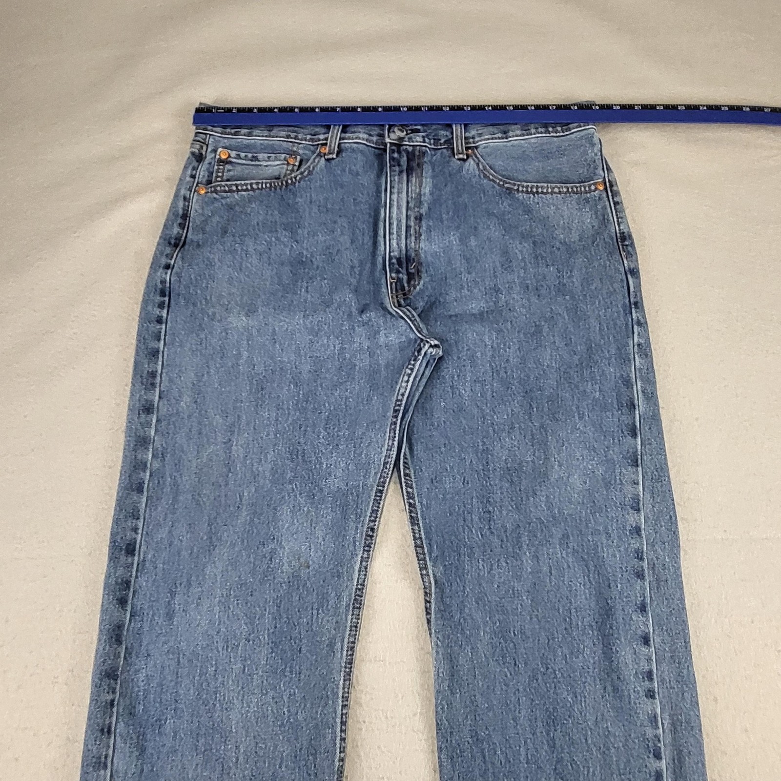 Levis 505 Jeans Mens 38x33 Blue Medium Wash Straight 100% Cotton Tag 38x34 thumbnail 6