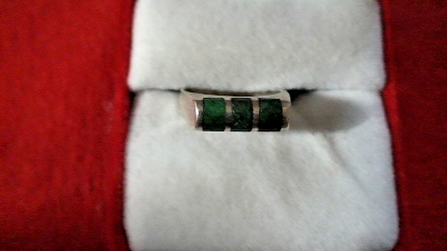 Malachite Mexico Sterling Silver Ring;  Size  6; Wt. of 5.0 grams