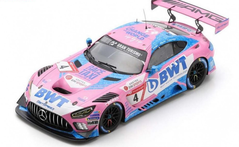 Mercedes-AMG GT3 Spark 4e 24H Nürburgring 2022 réplique miniature avec détails carbone