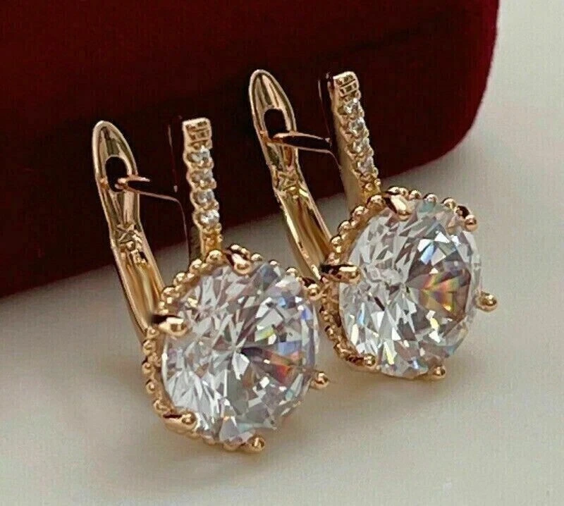 Brincos pendurados/gota de diamante de corte redondo 2,50 ct criados em laboratório folheados a ouro amarelo 14K - Imagem 4 de 4