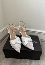 Badgley Mischka - Josie Ankle Strap Pointed Toe Pump WHITE SATIN, Size 8M - Used