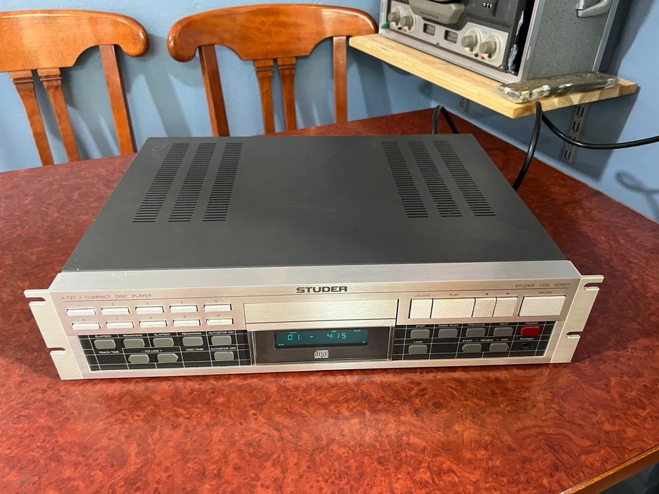 Studer A727 - CD Player - Bild 3 von 4