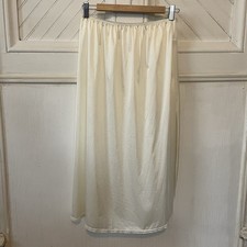 Vanity Fair Style 11-760 Off White Satin Lace Trim Slip Skirt Size Large
