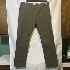 NWT Goodfellow  Co Men  s Every Wear Slim Chino Pants Green 36x32