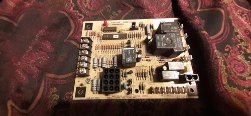 Furnace Control Board, Goodman Amana Emerson, 1165-83-300A, 1165-310, PCBBF112.
