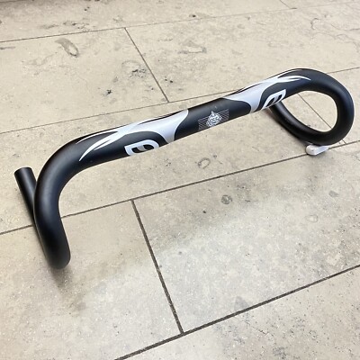 Pinarello Most Jaguar XR 440mm breit 130mm Drop schwarz 335g Drop Lenker Road CX