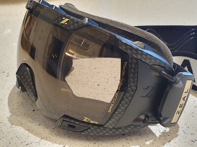 ZEAL OPTICS Ski & Snowboard GPS Z3 Goggles with Speed