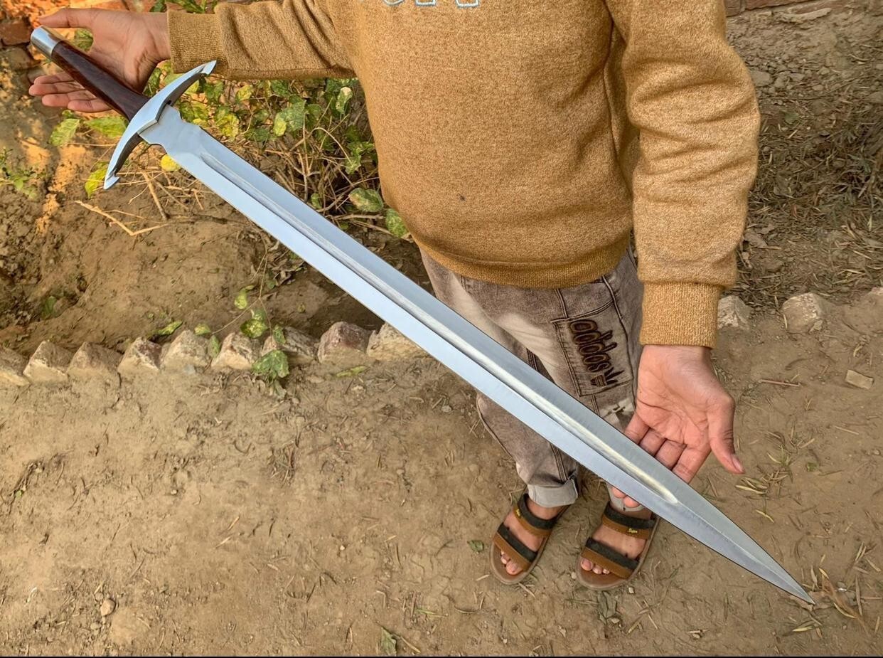 Custom Handmade D2 Steel Viking Sword Folded Steel