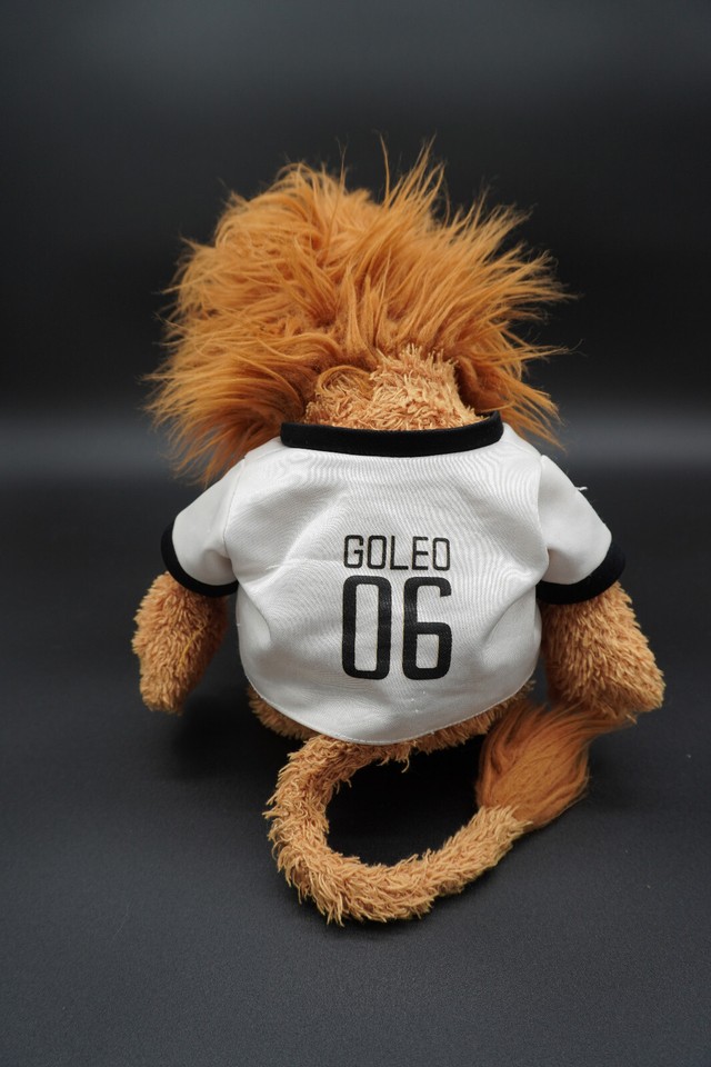 Connextion Plüsch Football - Kuscheltier Fußball 25cm Für Kinder