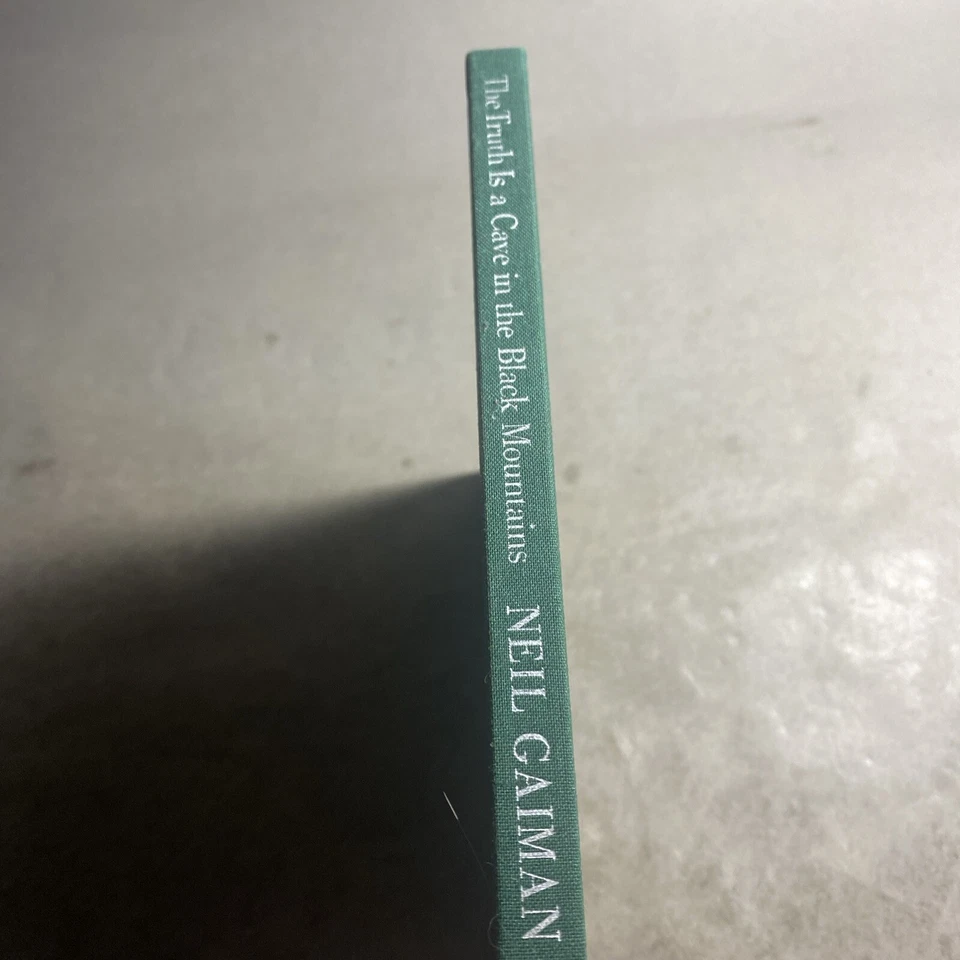 Truth is a Cave in the Black Mountains, 1-е издание - Нил Гейман С ПОДПИСЬЮ / FTH - Изображение 2 из 4