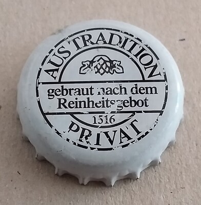 Motif crown caps from tradition privately brewed according to the Reinheitsgebot 1516 White
