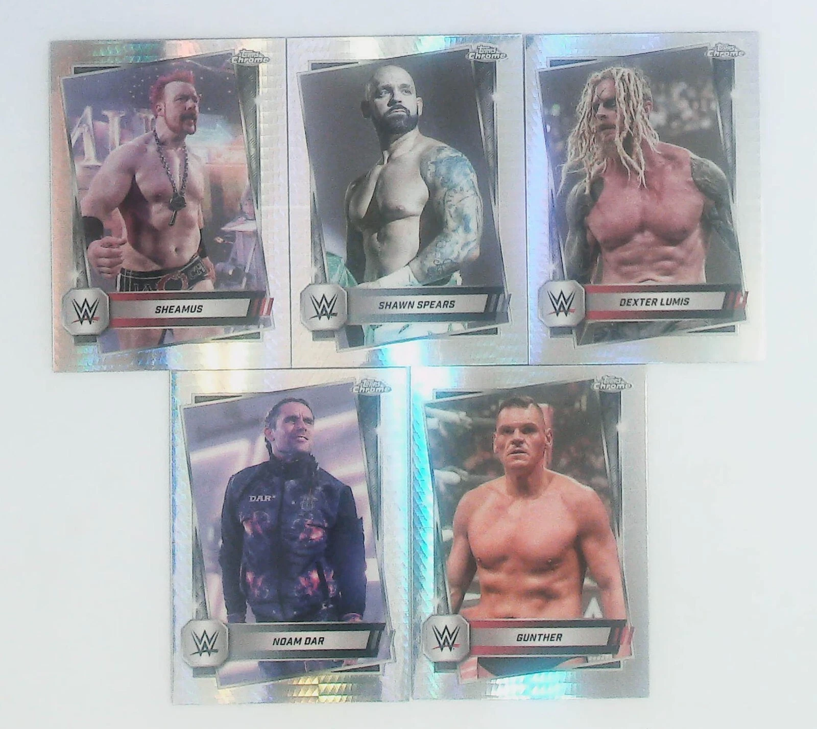 2025 Topps Chrome WWE Base Refractor Prism Gunther/Dexter Lumis Lot (5)