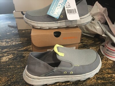 NEW Mens Merrell Hut Moc 2 Sport shoes, size 8