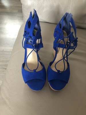 guess blue sandals