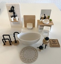 Dollhouse Bathroom Set And Accessories Shower Tub Sink Toilet Plants Rug