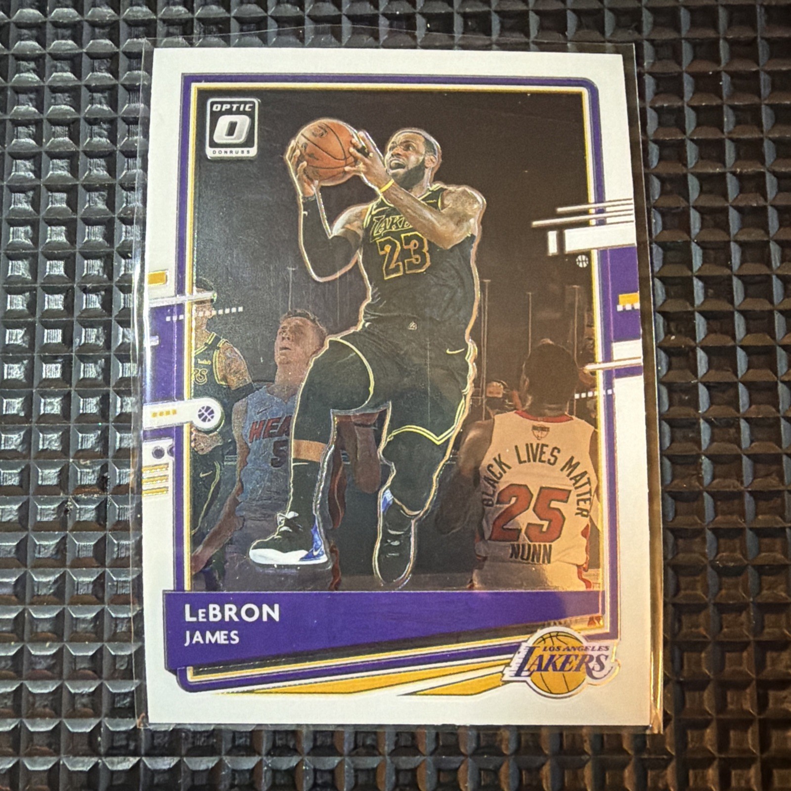 2020-21 Donruss Optic #13 LeBron James - Los Angeles Lakers. C2254