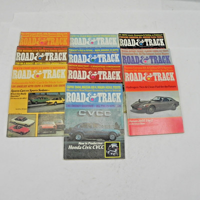 VINTAGE 1974 ROAD AND TRACK MAGAZINE LOT OF 10 ISSUES RACING PERFORMANCE CARS
