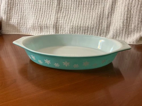 Vintage Pyrex Snowflake Blue Oval Casserole Dish 12.5” No Lid USA