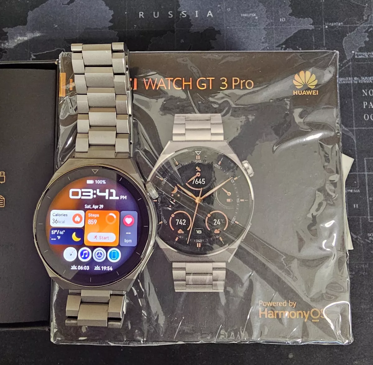 💥Huawei Watch GT 3 Pro 46 mm Light Titanium case in great condition 💥💫