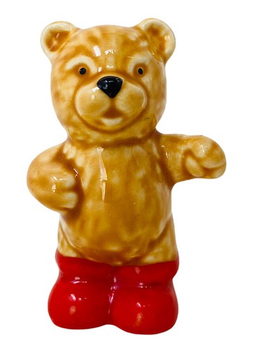2-1/2"GOEBEL PORZELLAN BÄR FIGUR MIT ROTEN STIEFELN, W. GERMANY - Bild 1 von 6