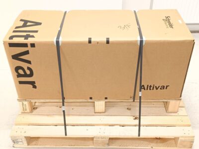 Schneider Electric Altivar ATV630 ATV630D55N4 55kW 400V UNUSED & ORIGINAL BOX & SEALED