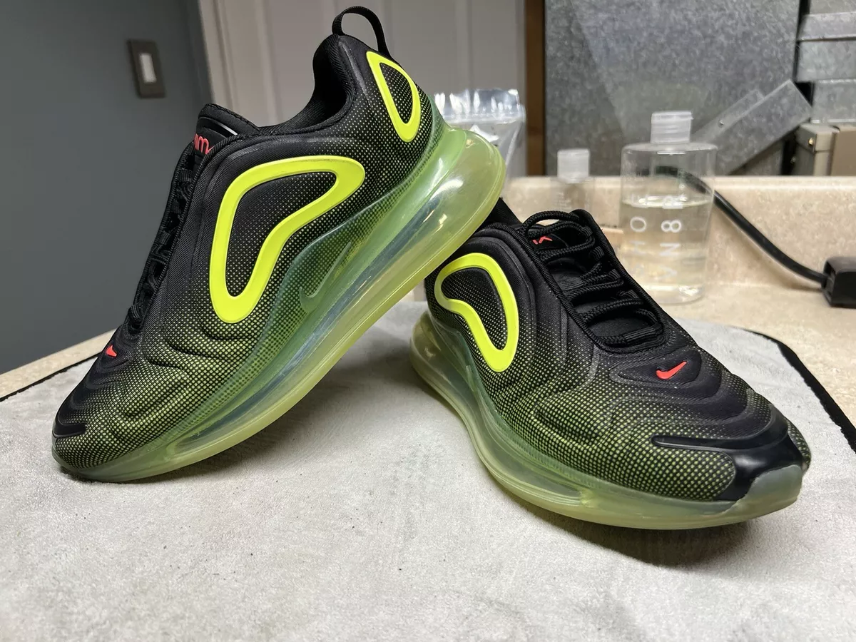 Nike Air Max 720 Sneakers In Black And Green Ao2924-008 for Men