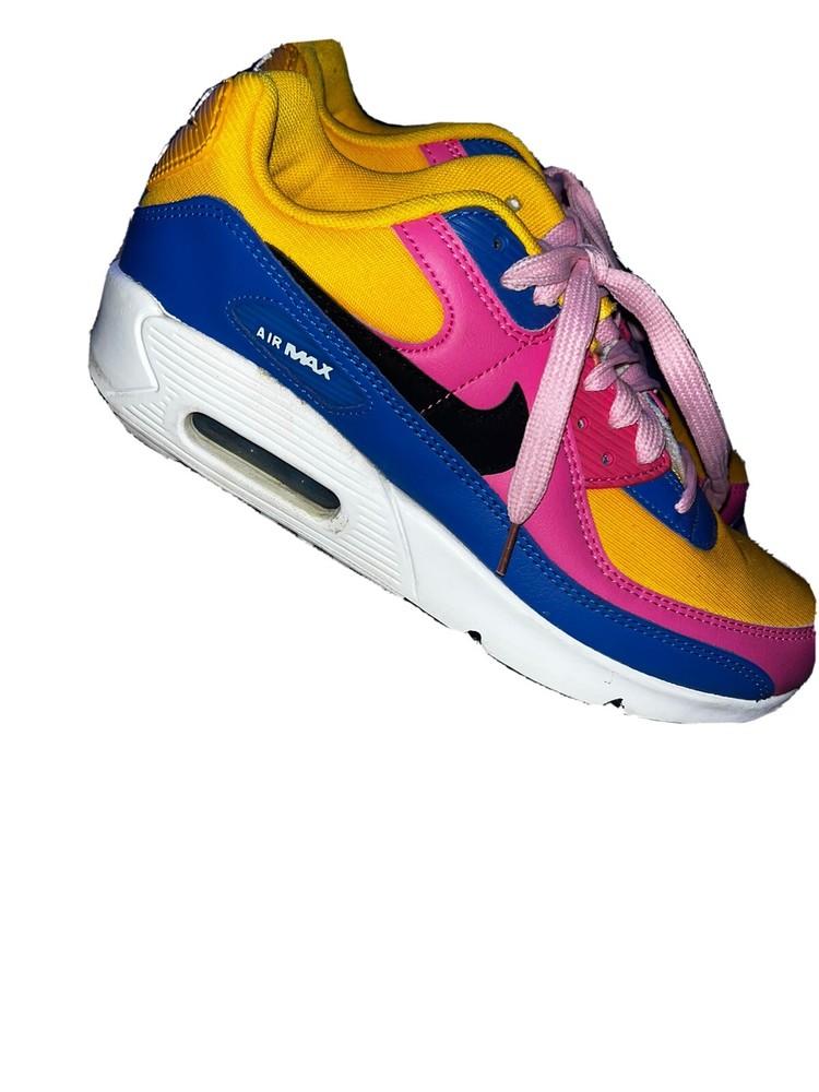 Nike Air Max 90 Sneakers in Size 7 for Men/Women
