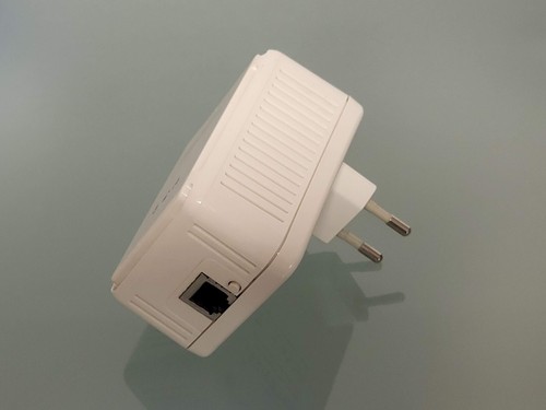 ⭐️TOP⭐ devolo dLAN® 200 AVeasy MT:2110 (200 Mbps/1 x LAN) Rechnung✔ Garantie✔ - Picture 3 of 3