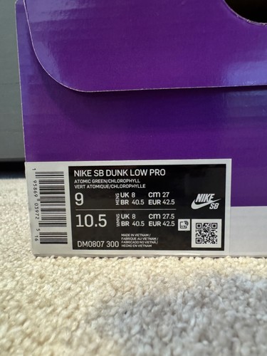 Nike SB Dunk Low Green Apple UK8 **New** - Picture 7 of 7