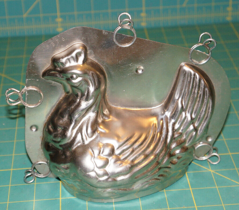 vintage Nesting Hen Chocolate Chicken Mold 15375