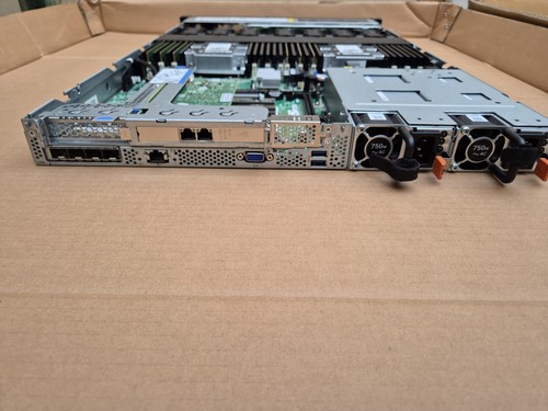 Lenovo SR630 / 7X02 / 2x Plat 8173M / 256GB DDR4 / 2x 480gb / RAID 730-8i - Picture 6 of 7