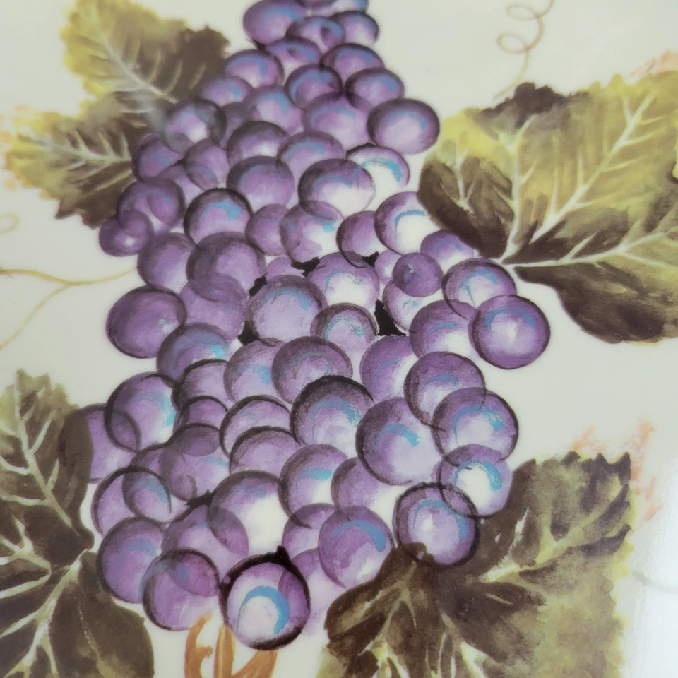 Tabletops Unlimited Cabernet Grapes Melamine 8.5" Square Salad Plates Set of 2 - Image 3 of 4