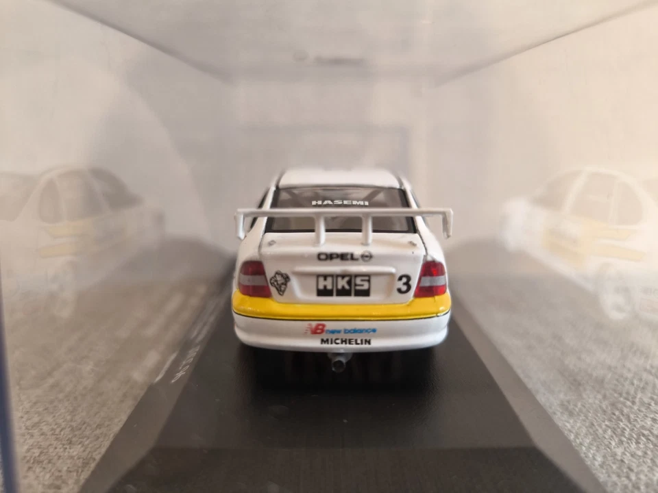 Opel Vectra HKS OPEL TEAM JAPAN JTCC 96 Onyx 1:43 Masahiro Hasemi XT008 - Immagine 4 di 4