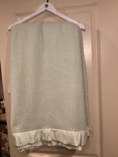 VTG Mint /Seafoam Green Wool Blanket Satin Trim 60"x 84" great condition