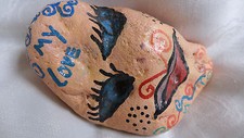 ARTIST HANDMADE PAINTED NATURAL ISRAELI STONE GIFT FOR OFFICE TABLE GARDEN