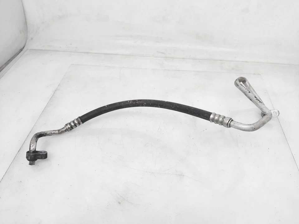 Manguera de descarga de aire acondicionado Toyota Tacoma 2005-2015 88703-04020 Foto 2 de 4