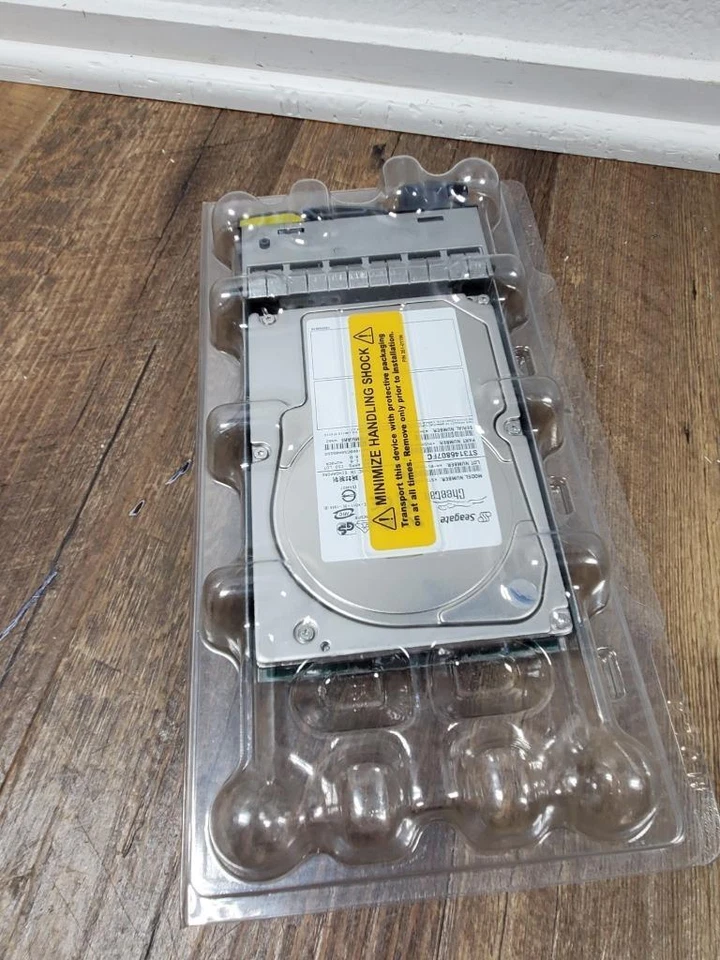 s64~  NetApp PN 108-00057+A1 X274 SP-274 ST3146807FC 3.5 Hard Drive - Image 3 of 4