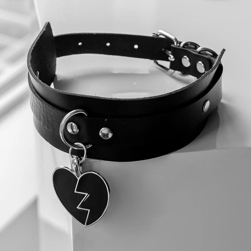 Broken Heart Black Goth Choker